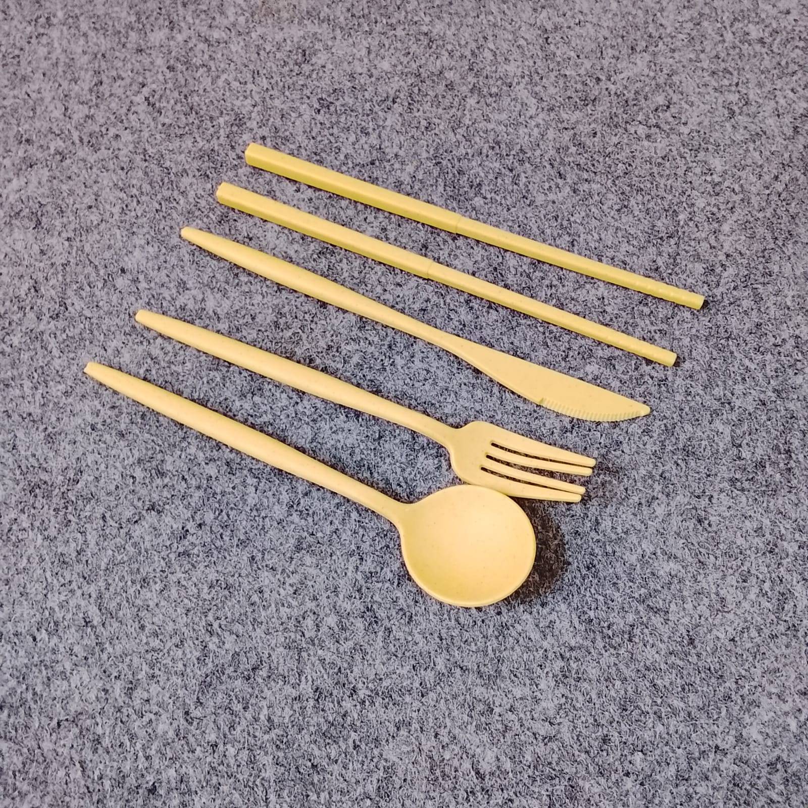 5 Piece Plastic Cutlery Set